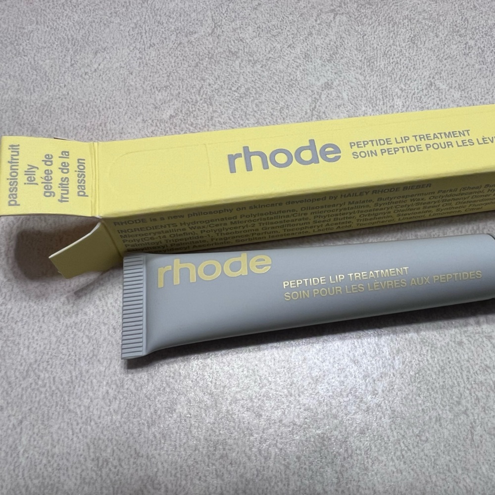 Rhode Lip Peptide - Passion Fruit